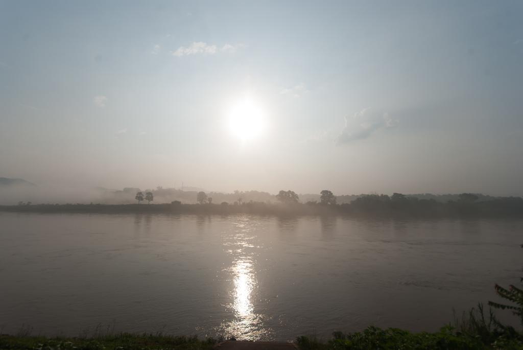 Namkhong Riverside Ξενοδοχείο Chiang Khong Εξωτερικό φωτογραφία